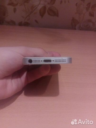 iPhone 5, 32 ГБ