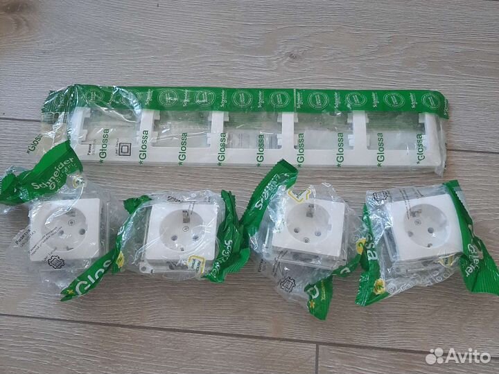 Рамка с 5 розетками