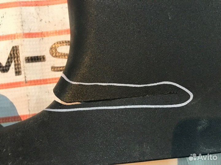 Обшивка стойки левая Mercedes-Benz E-Class W210