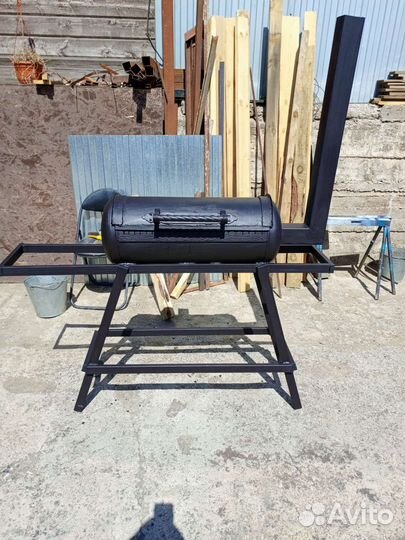 Мангал с крышей