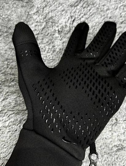 Перчатки Nike для спортивных побед