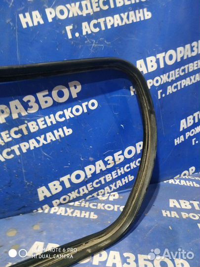 Уплотнитель стекла двери УАЗ Хантер 315195