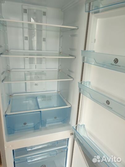 Холодильник бу. P