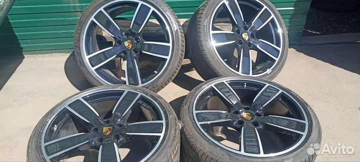 Колëса R22 оригинал porsche cayenne E3 Italy