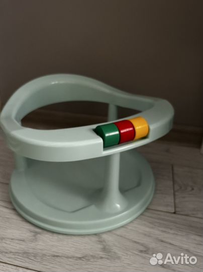 Детское сидение для ванны