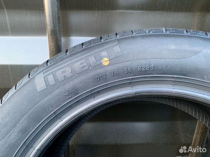 Pirelli Cinturato P7 215/55 R17 94V