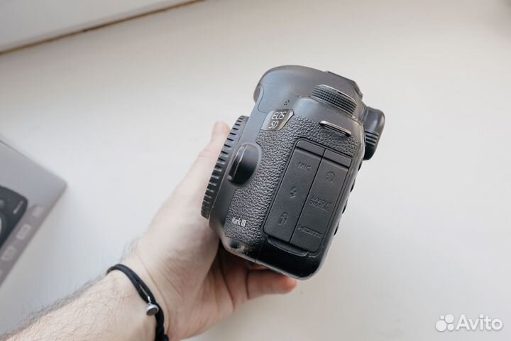 Canon 5D mark iii 0380