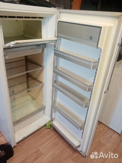 Холодильник ЗИЛ СССР