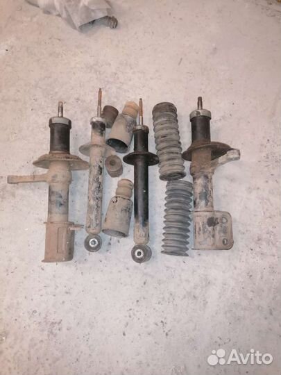 Комплект стоек ваз 2109