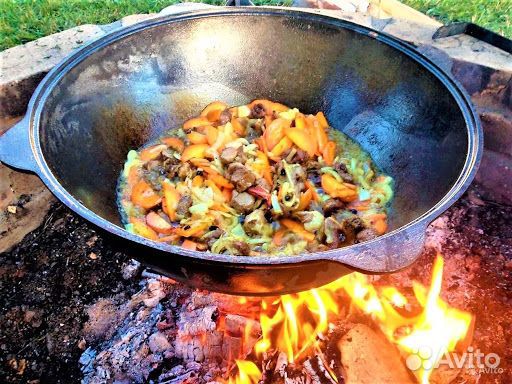 Казан узбекский чугунный. Толстостенный