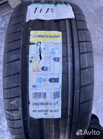 Dunlop SP Sport Maxx GT 245/40 R18