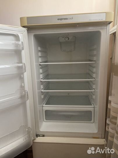 Холодильник LG