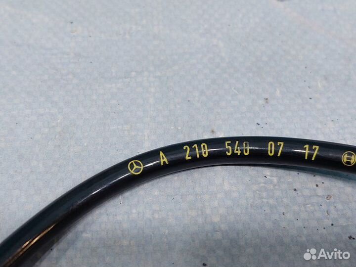 Датчик ABS задний правый Mercedes-Benz E-Class