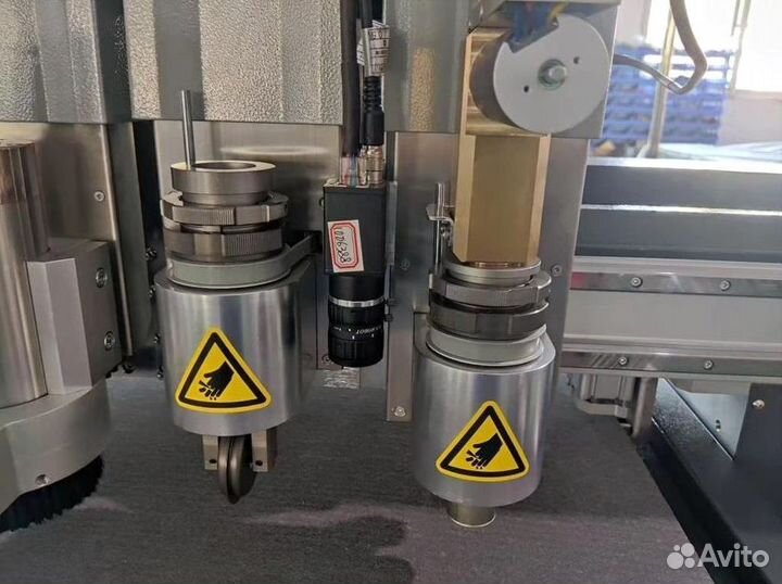 Планшетный режущий плоттер 3220