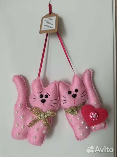 Котики парочка