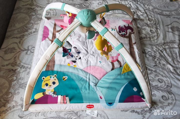 Развивающий коврик tiny love сказочный лес