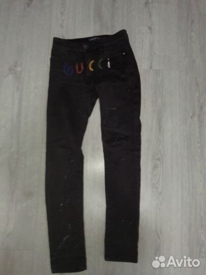 Джинсы gucci supreme
