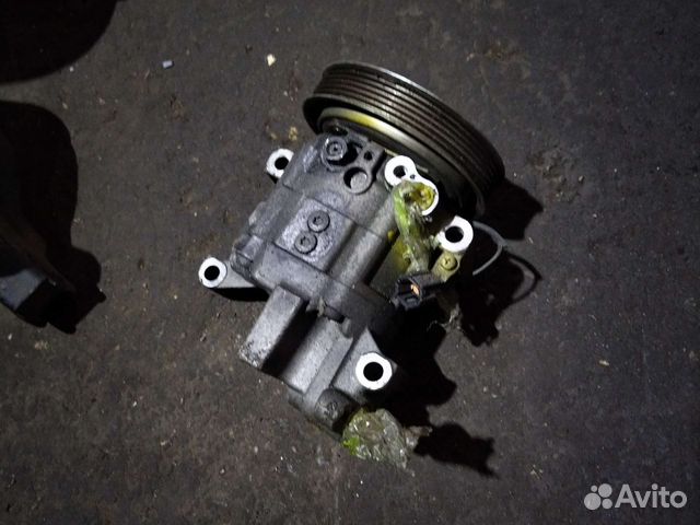 Компрессор кондиционера Ниссан п12