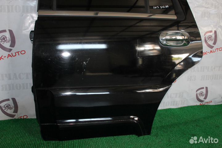 Дверь задняя левая на Lincoln Navigator 2