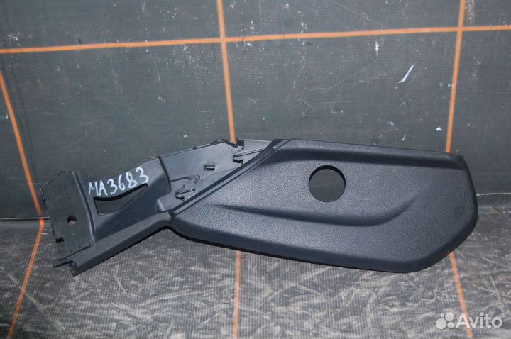 Накладка сиденья левого - Mercedes-Benz C- W205