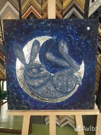 Скульптурная живопись Панно Луна Заяц