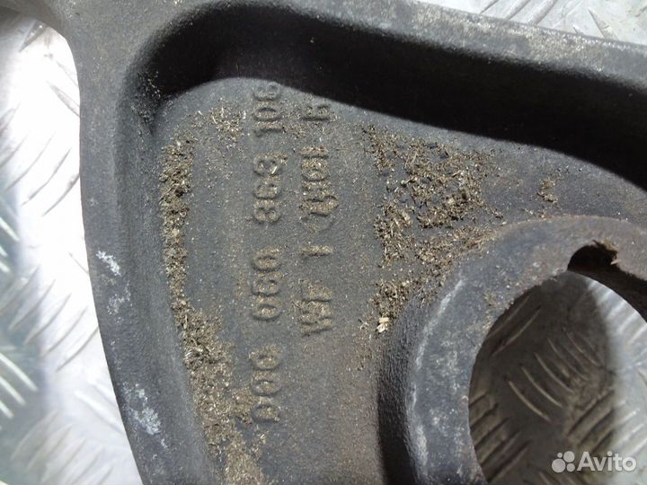 Рычаг задний нижний правый Мерседес 164 ML GL