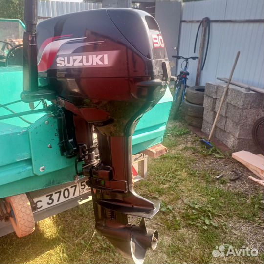 Лодочный мотор suzuki