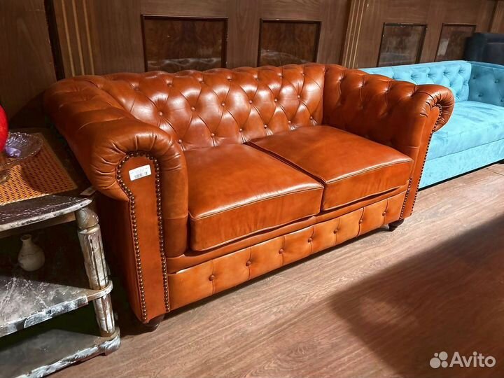 Кожаный диван честер