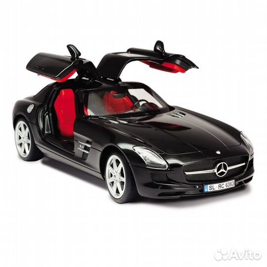 Машина Mercedes-Benz 1:16 с колонкой Silverlit