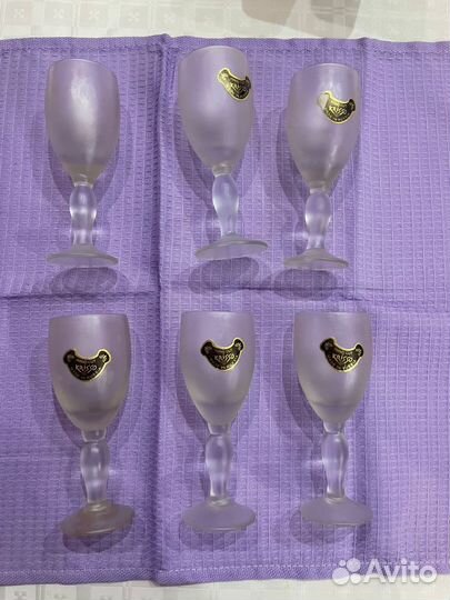 Рюмочки на ножке