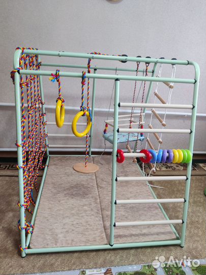 Спортивный уголок детский