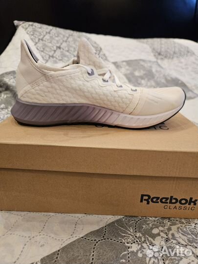 Кроссовки reebok женские