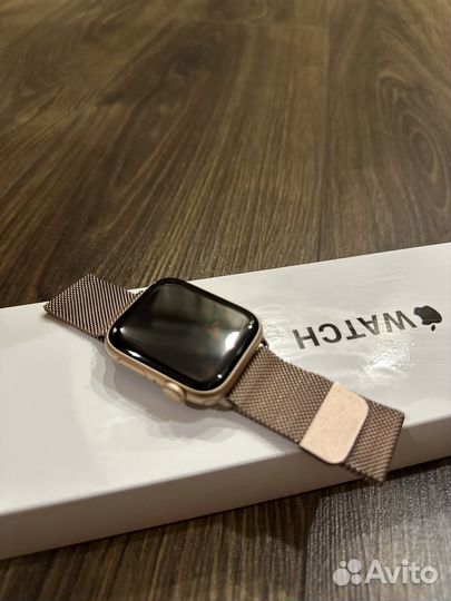 Продам IWatch SE 44 мм
