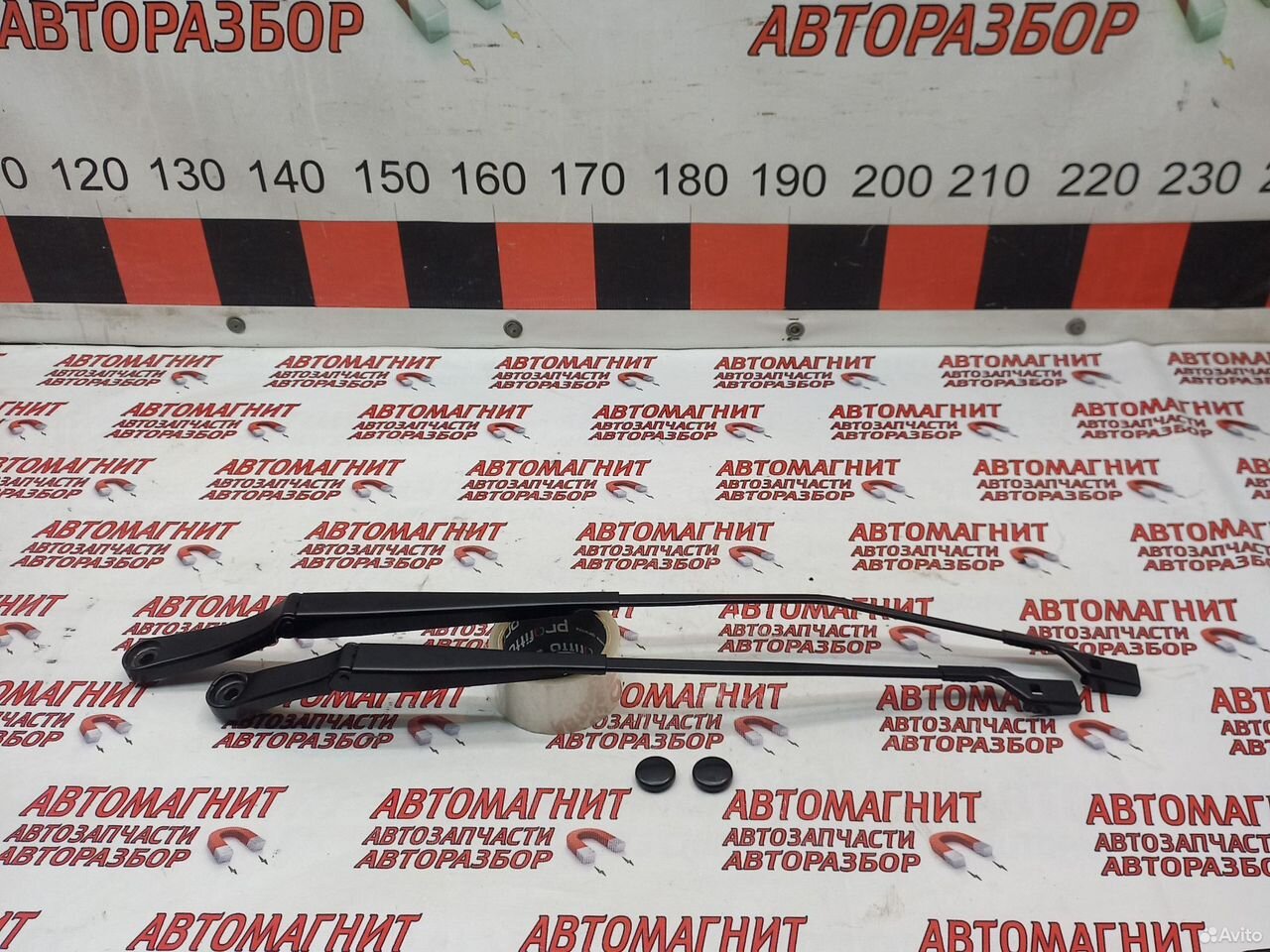 Поводок стеклоочистителя Воях Фри Вояж Фри