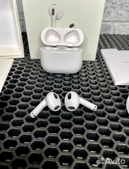 Беспроводные наушники apple airpods 3