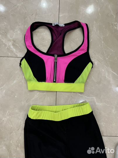 Спортивный костюм (леггинсы+топ)