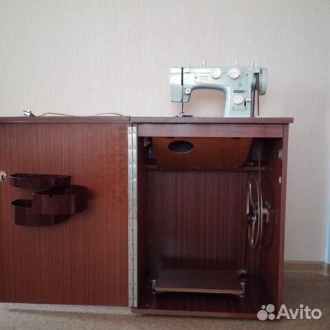 Швейная машинка ножная Подольск 142