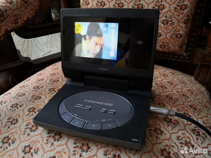 Уникальный винтажный портативный ЖК тв Toshiba