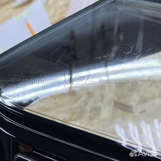 Уцененное стекло для фары Geely Coolray SX11 (2018