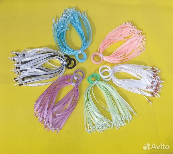 Резиночки для волос с висюльками ручной работы