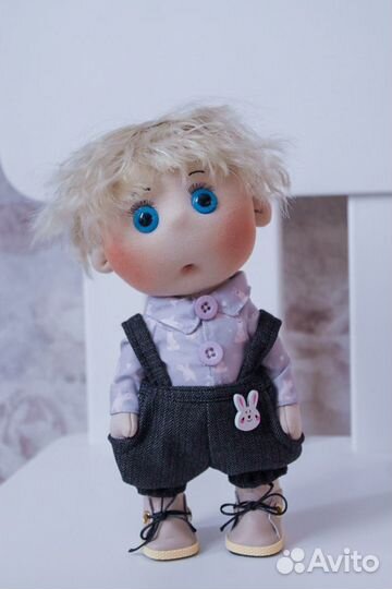 Кукла интерьерная