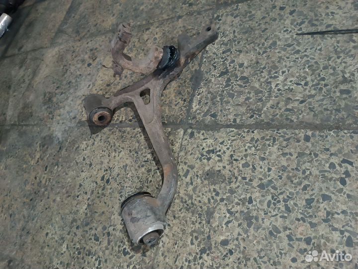 Рычаг нижний левый Mercedes W220 полный привод