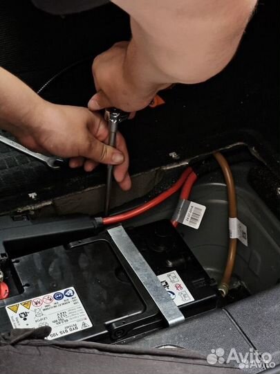 Оригинальный аккумулятор 9Y0915105 Porsche Cayenne