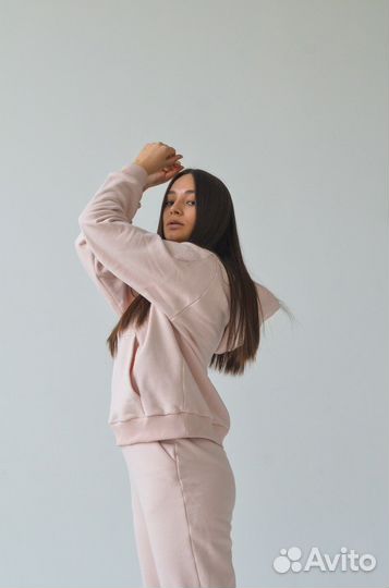 Костюм женский