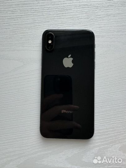 iPhone X, 64 ГБ