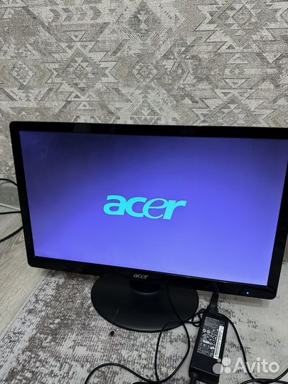 Монитор Acer 20 Дюймов Рабочий