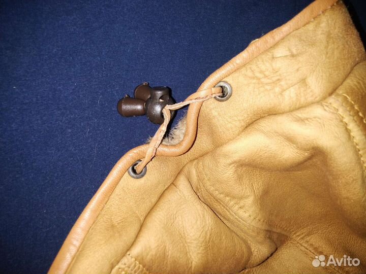 Берет женский кожаный