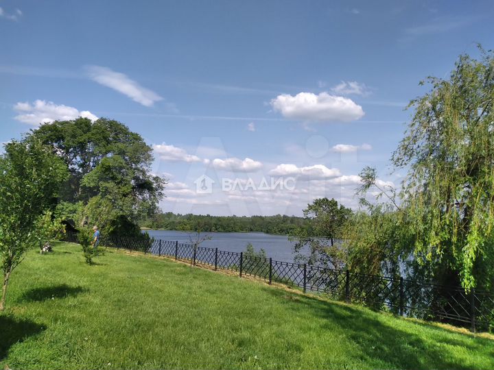 2-к. квартира, 43 м², 4/4 эт.