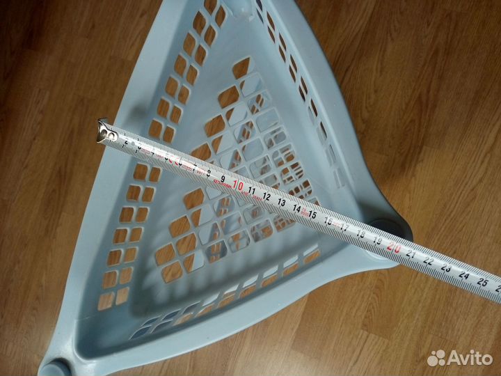 Полка угловая пластик 3 яруса