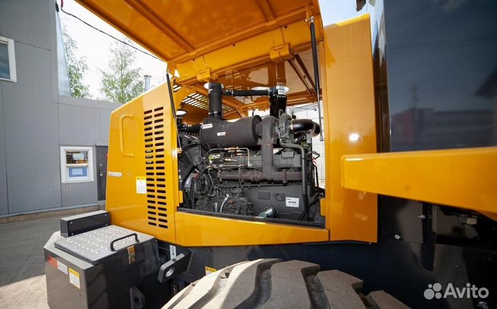 Фронтальный погрузчик XCMG LW330FN, 2023